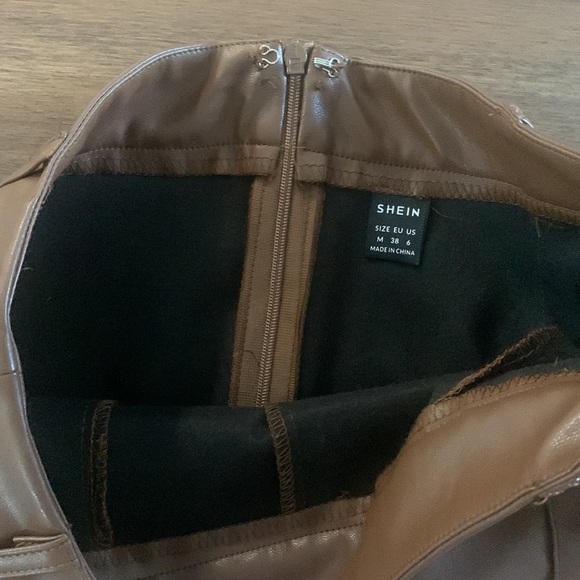 SHEIN brown faux leather pants - Picture 5 of 8